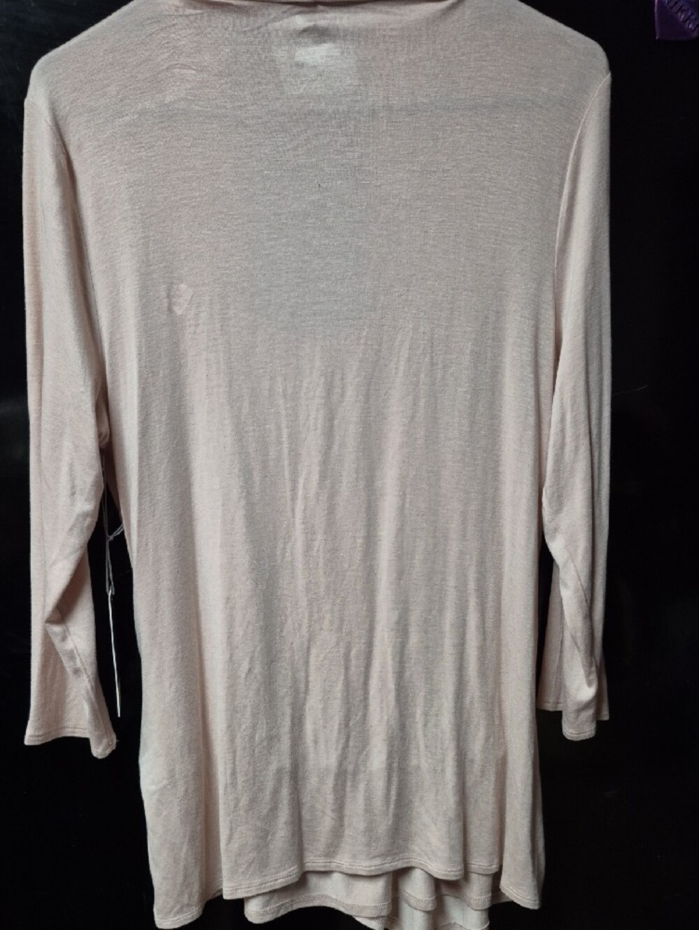 Jennifer Lopez Light Beige Draped V-Neck Long Sleeve Top - Picture 5 of 5